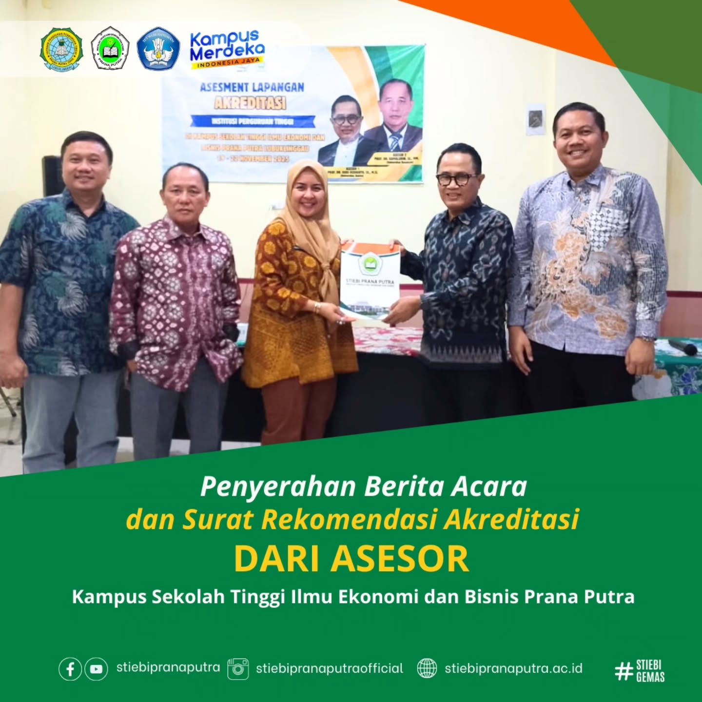 Penyerahan Berita Acara dan Surat Rekomendasi Akreditasi